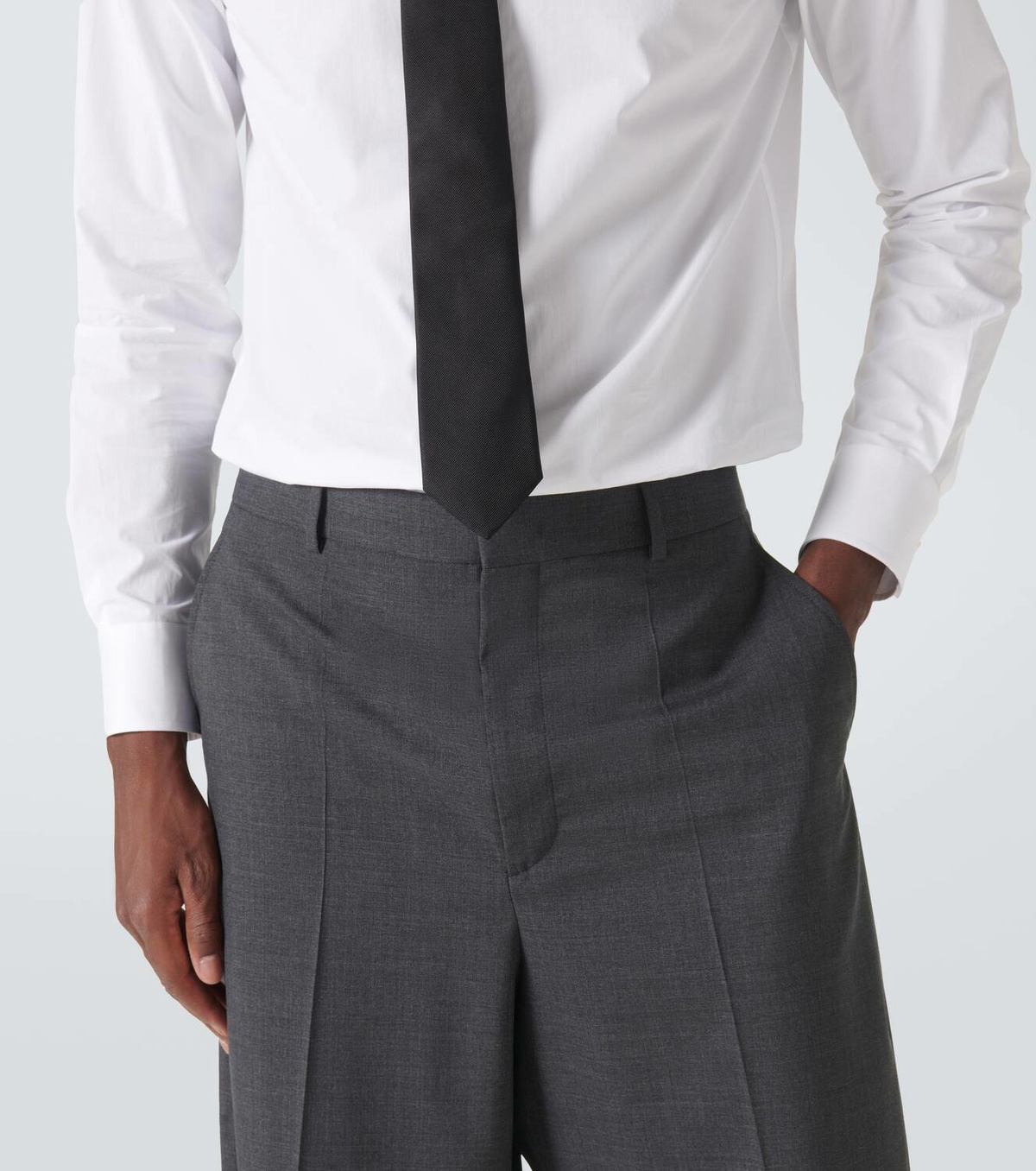 パンツ Valentino Garavani Solid Grisaille Wool Trousers With Wide 21678076_51589304_322.jpg