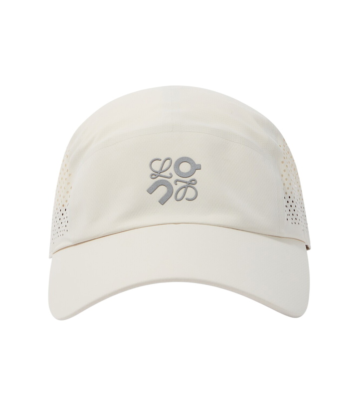 Photo: Loewe x On technical baseball cap