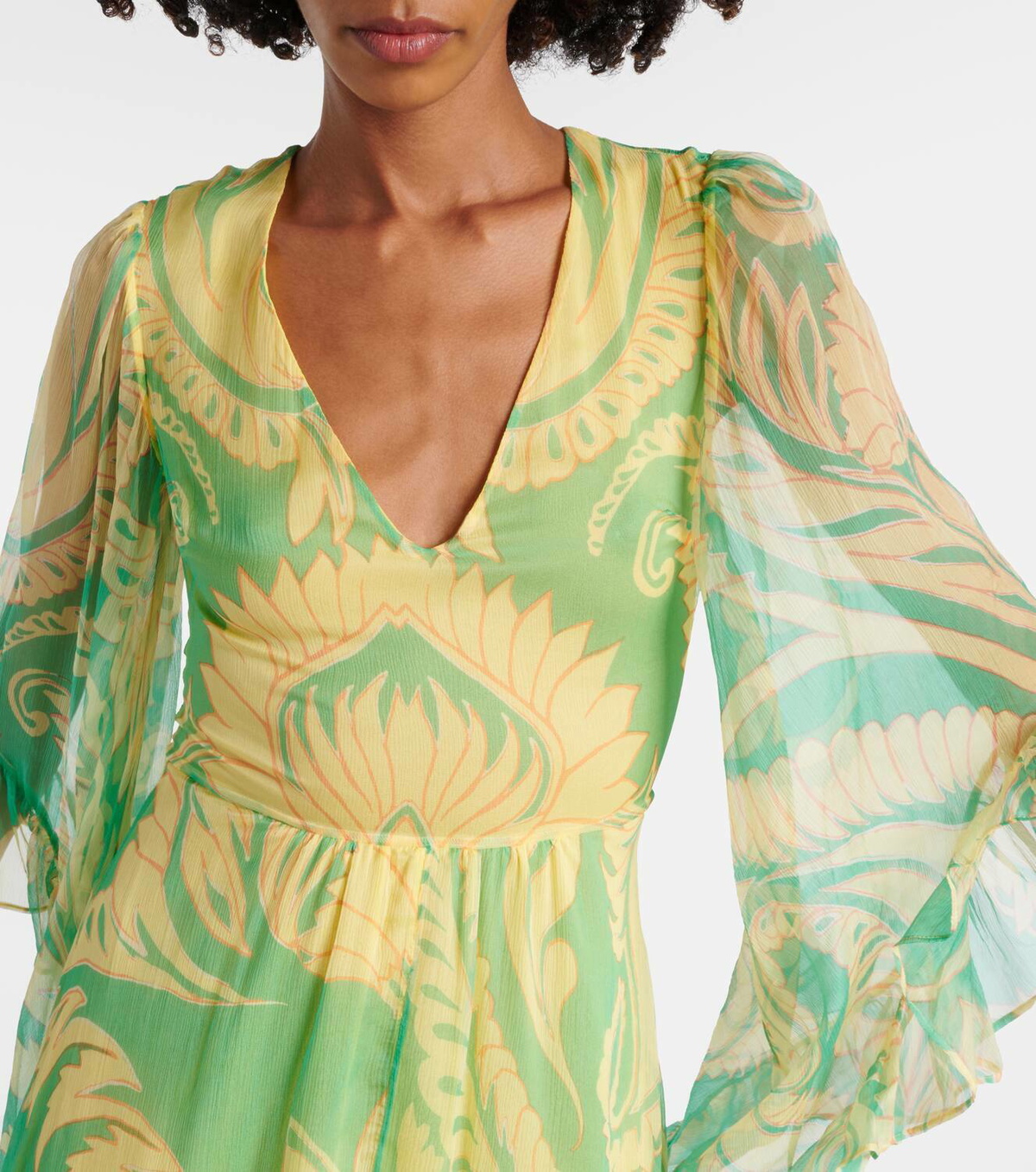 green emerald velvet dress Etro collection dress RR  La Boutique Resale