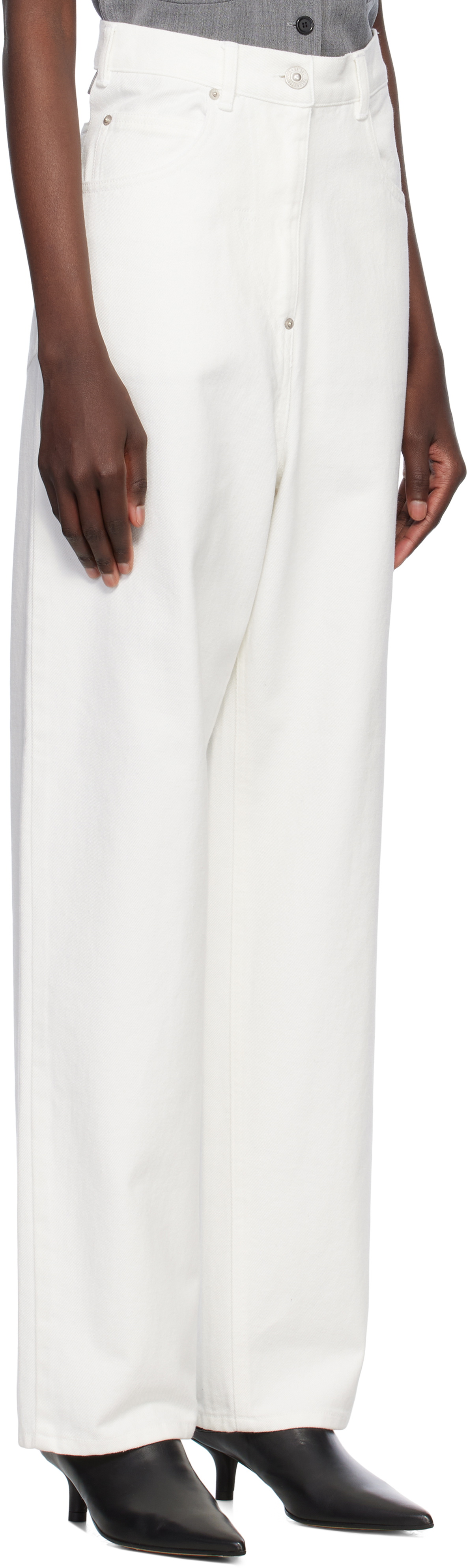 Pushbutton White Panty Cutout Jeans