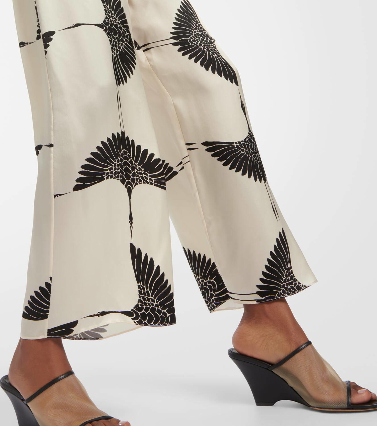 【送料&関税込】Khaite Mindy Wide Leg Trousers Khaite Mindy printed twill wide-leg pants Khaite