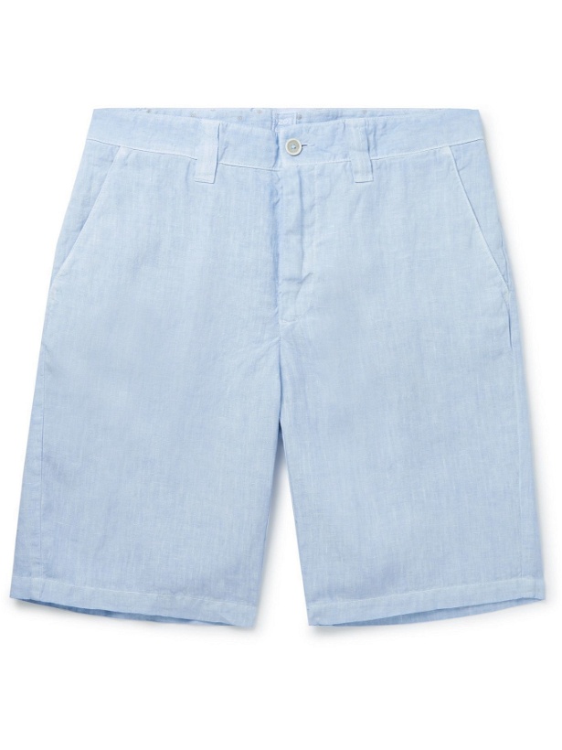 Photo: 120% - Garment-Dyed Linen Bermuda Shorts - Blue