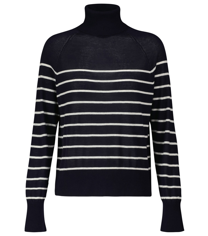 Photo: Velvet - Zoe long-sleeved sweatshirt