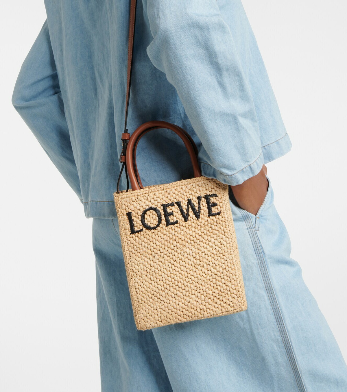 Loewe - Leather-trimmed raffia tote bag Loewe