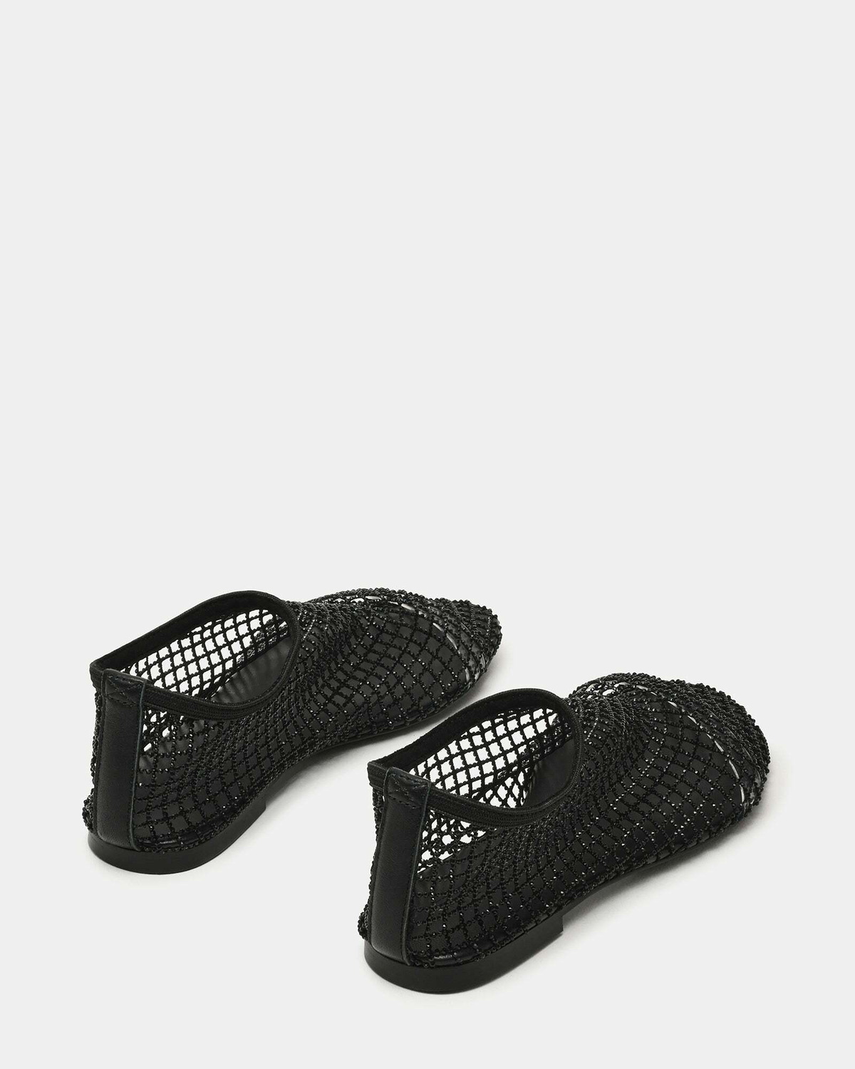 Steve Madden Mino-R Sandals in Black