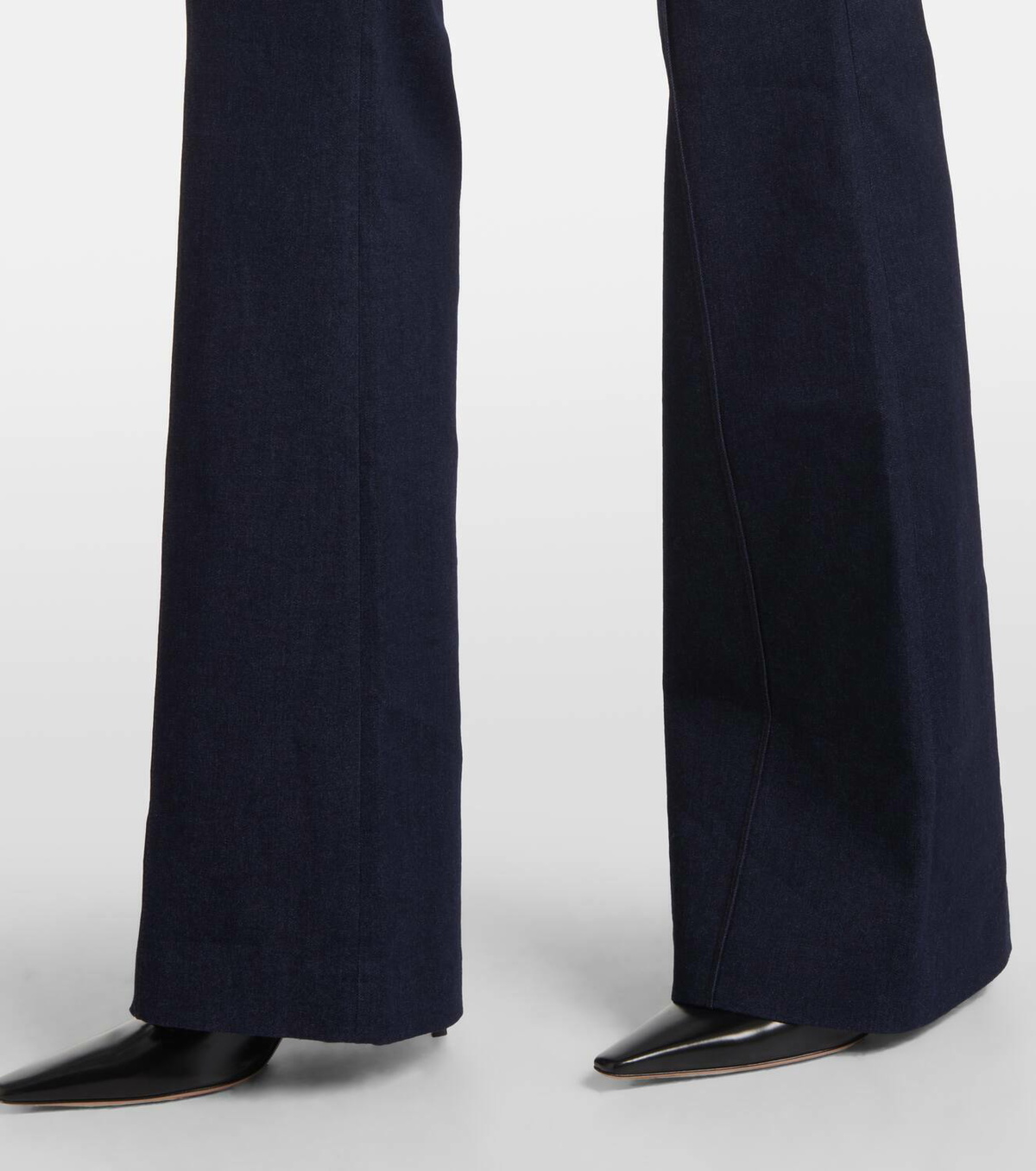 Veronica Beard Gracie belted high-rise bootcut jeans