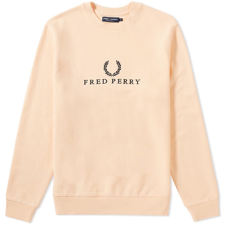 Photo: Fred Perry Embroidered Sweat Apricot Ice