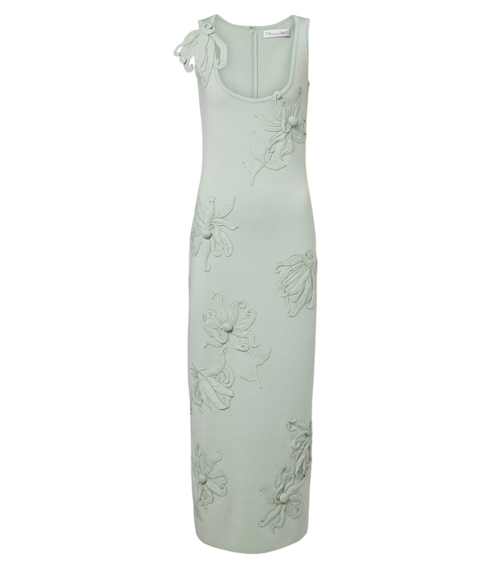 Photo: Oscar de la Renta Floral appliqué wool-blend midi dress