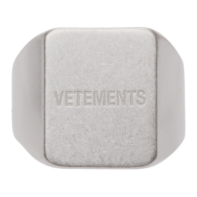 Photo: VETEMENTS Silver Classic Logo Ring