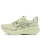 Asics Running NOVABLAST 5 in Whisper Green/Monument Blue