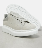Alexander McQueen Oversized suede sneakers