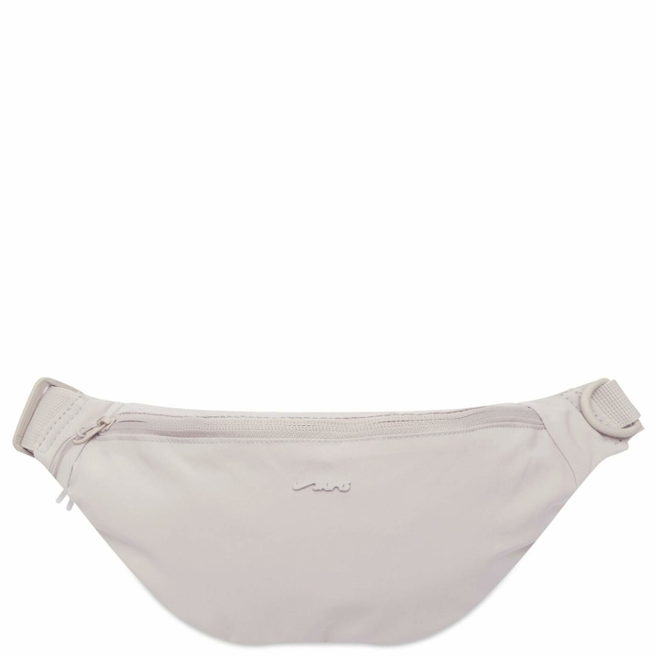 Photo: Nike Women's x SKIMS Fannypack in Stone 