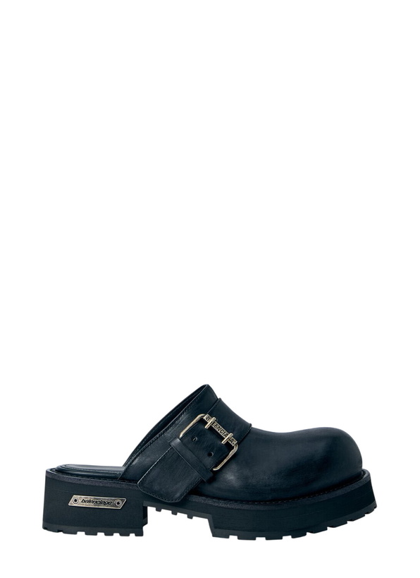 Photo: Balenciaga Venom Wurn-Out Mules