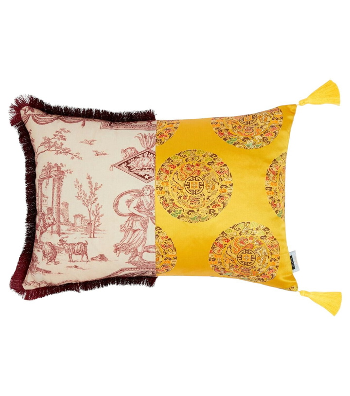 Photo: Seletti Hybrid Ottavia cushion