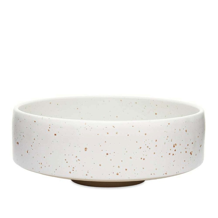 Photo: OYOY Hagi Bowl - Medium in White/Light Brown