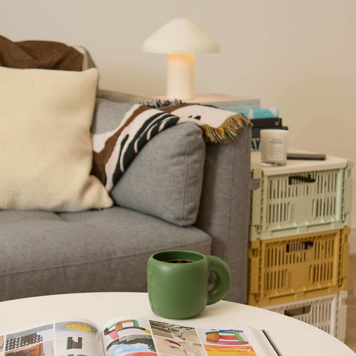 Home Studyo Gaston Mug in Moss Green 