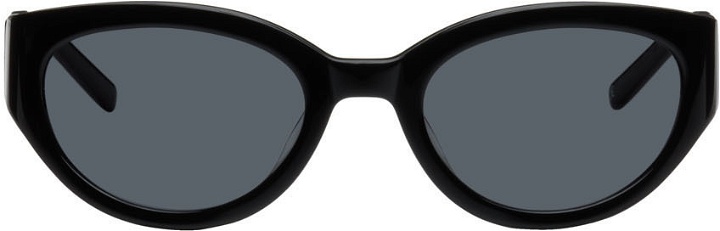 Photo: BONNIE CLYDE Black Tetsuo Sunglasses