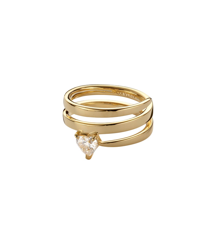 Photo: Anita Ko Coil 18kt yellow gold (750/1000) ring with diamonds