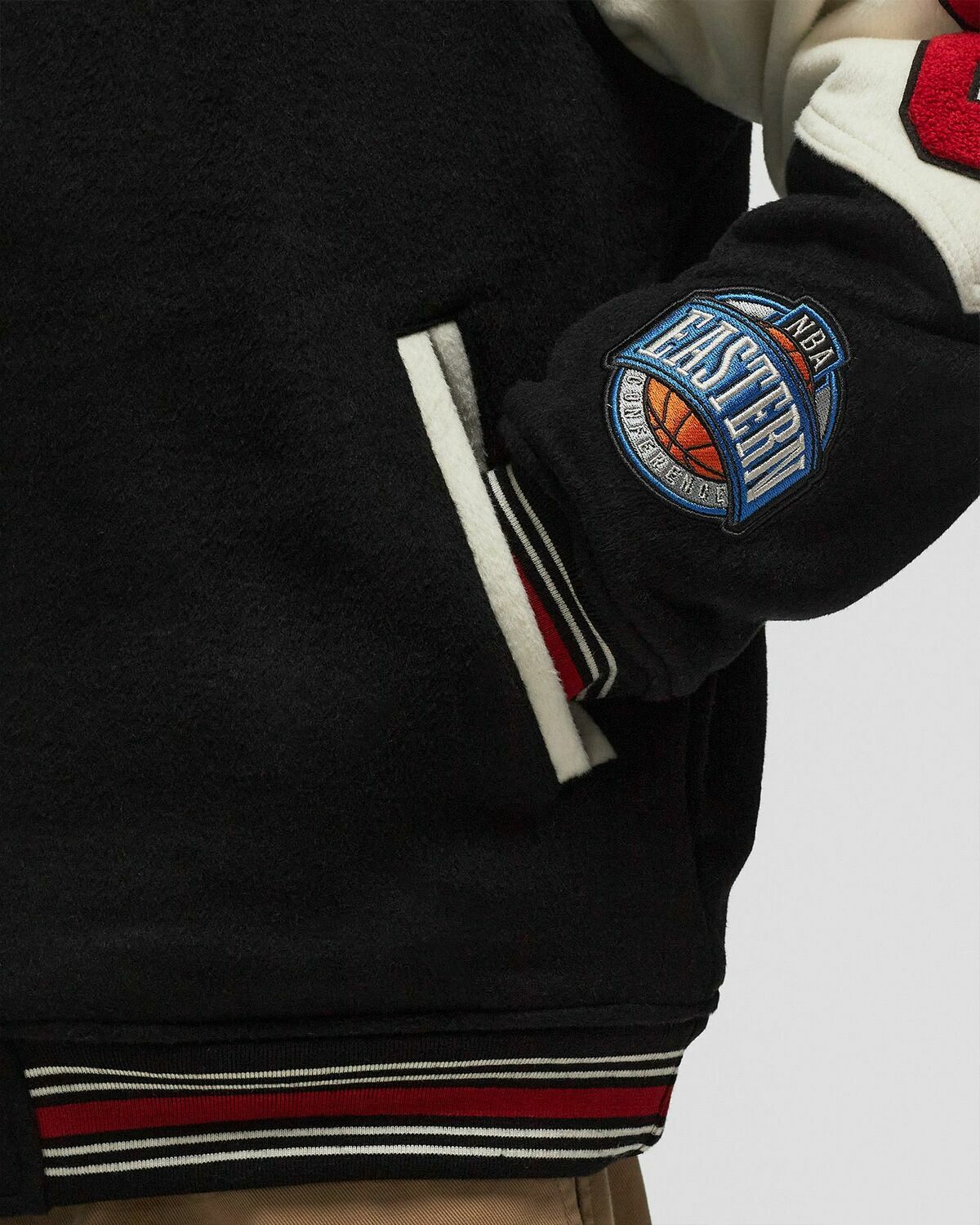 Mitchell & Ness Nba Team History Varsity Jacket Vintage Logo Chicago Bulls Black College Jackets/Team Jackets
