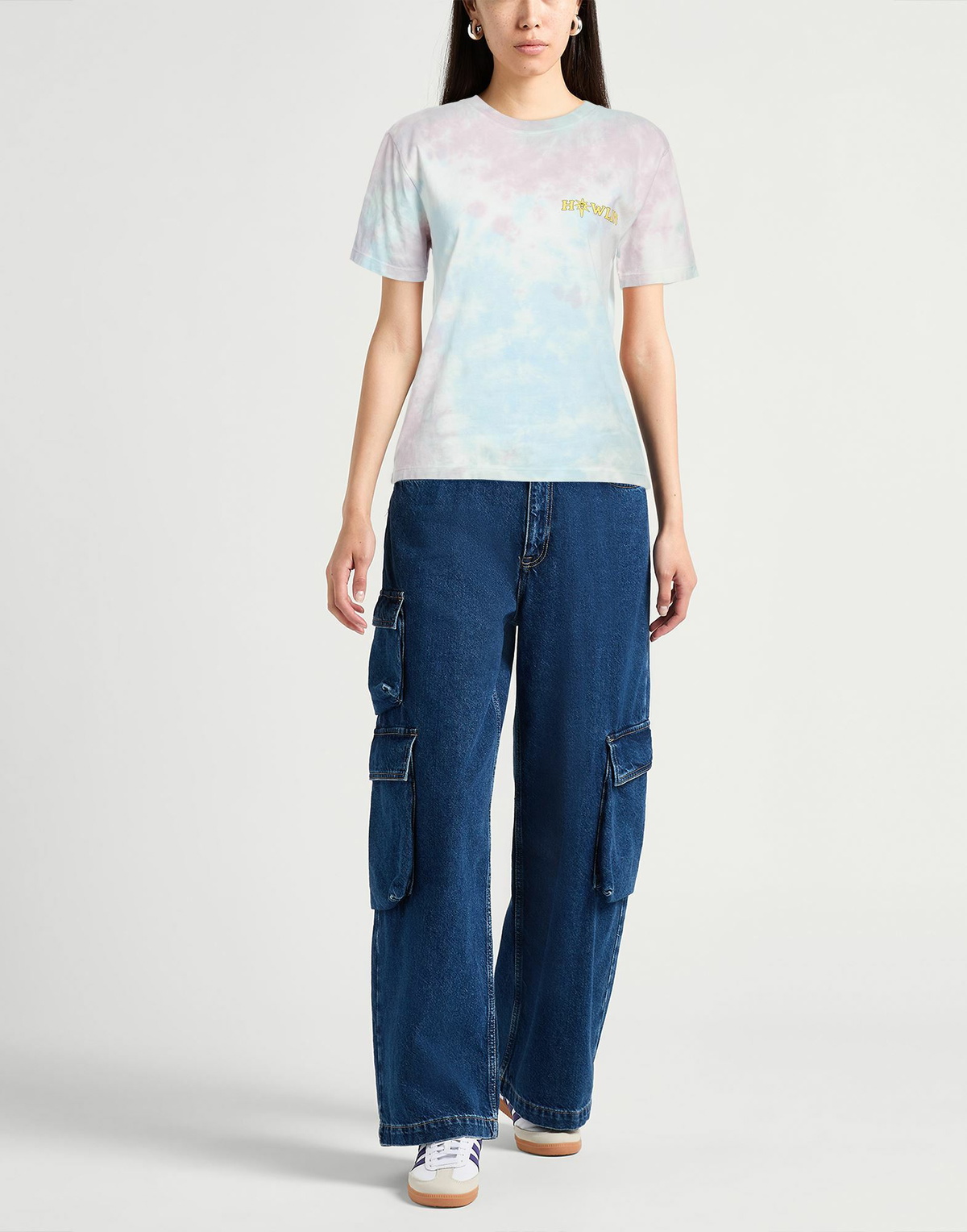 Howlin' Womens T-shirt in Pink