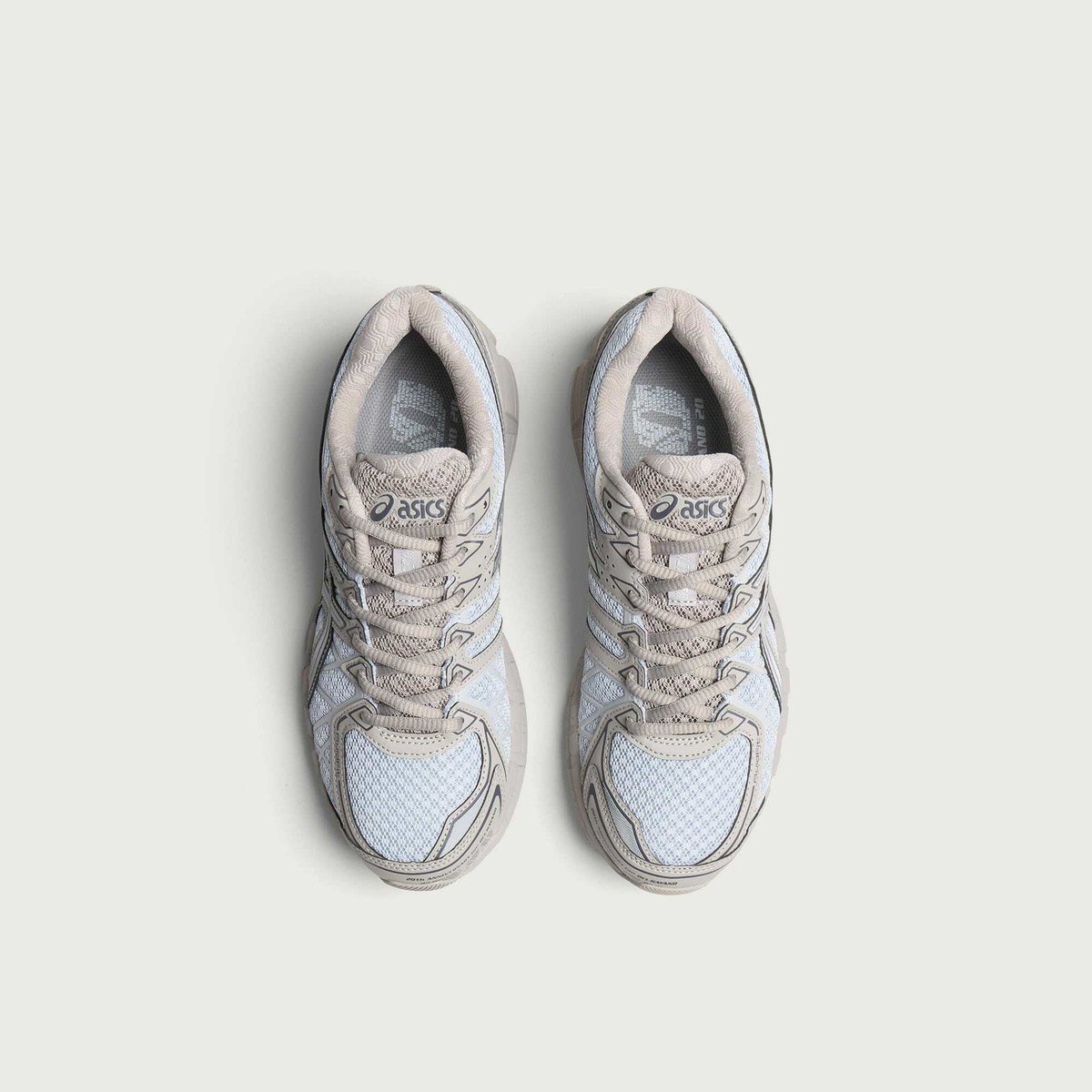 Asics GEL-KAYANO 20 Sneaker in Storm Cloud/Pure Silver