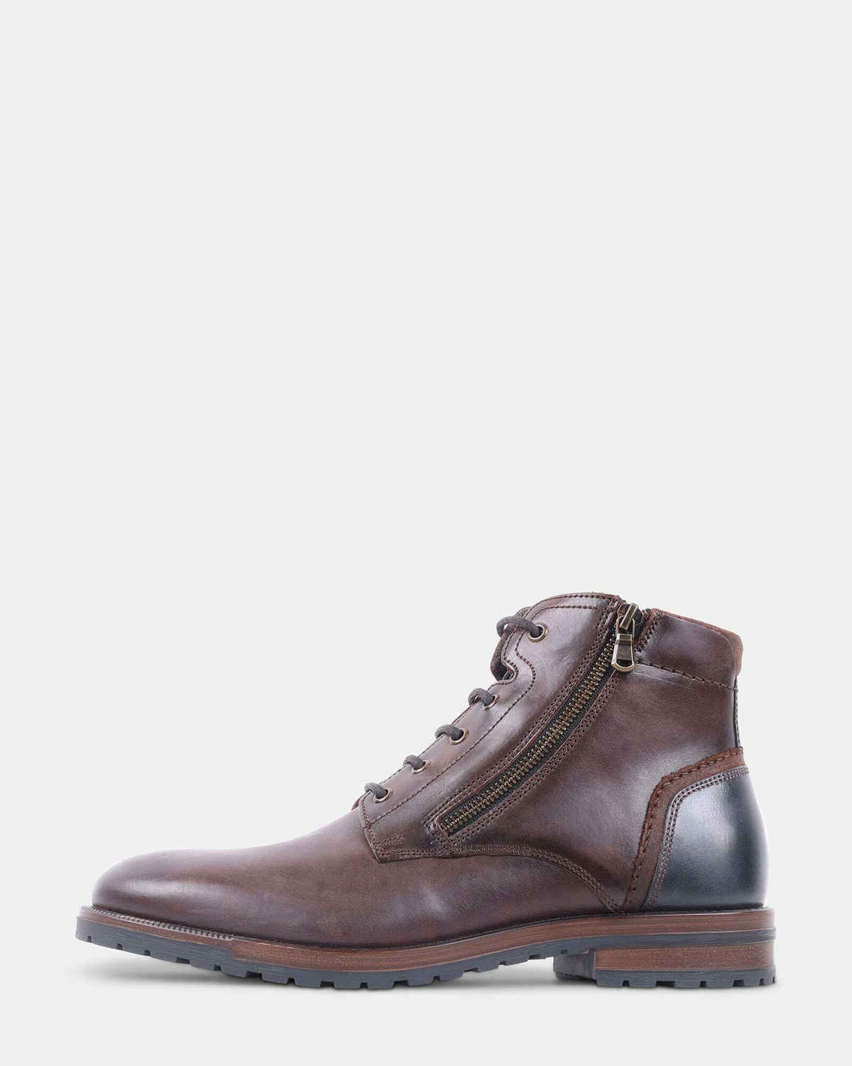 Steve Madden Moris Boots in Brown