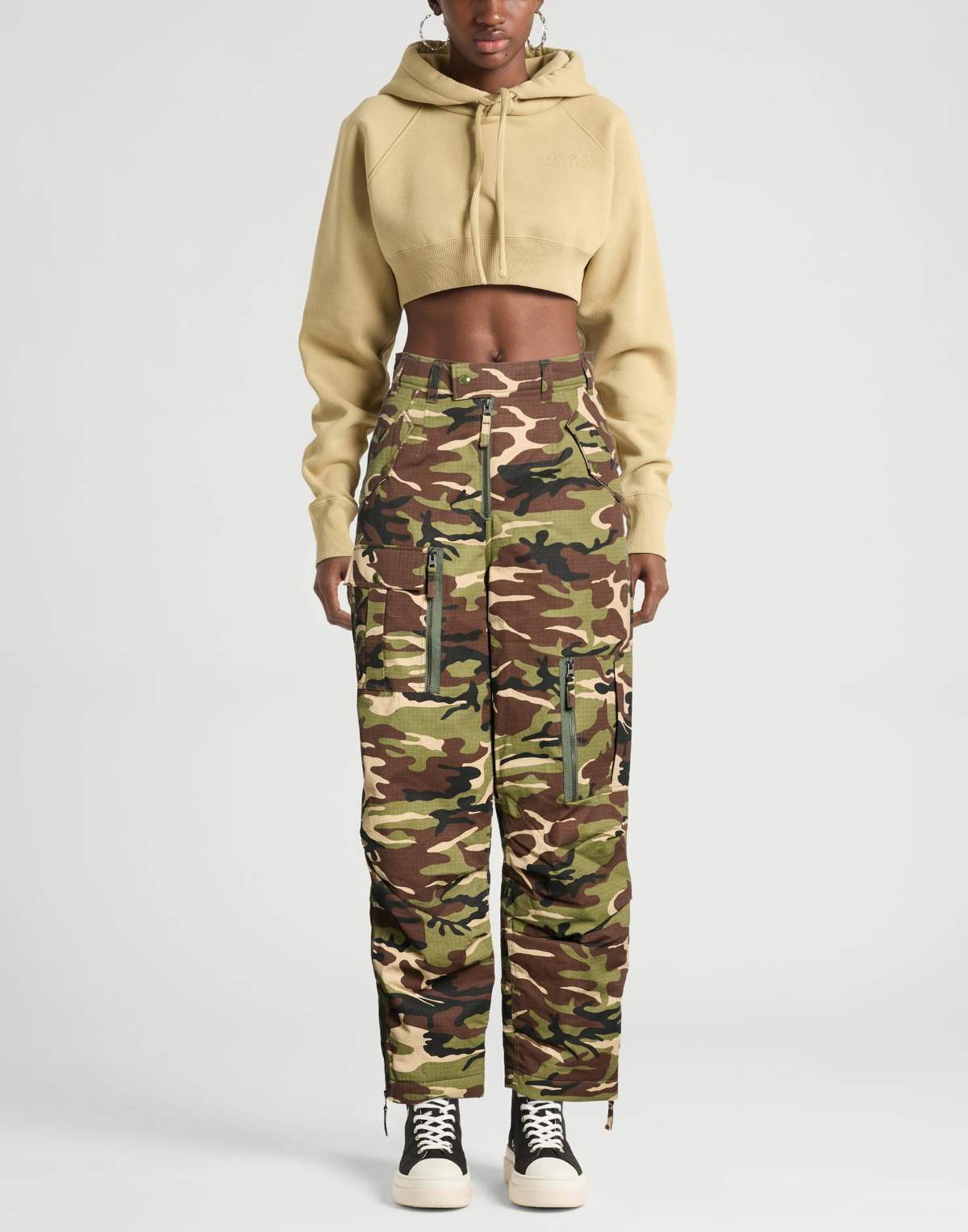 Andersson Bell Womens Pants Military in Green