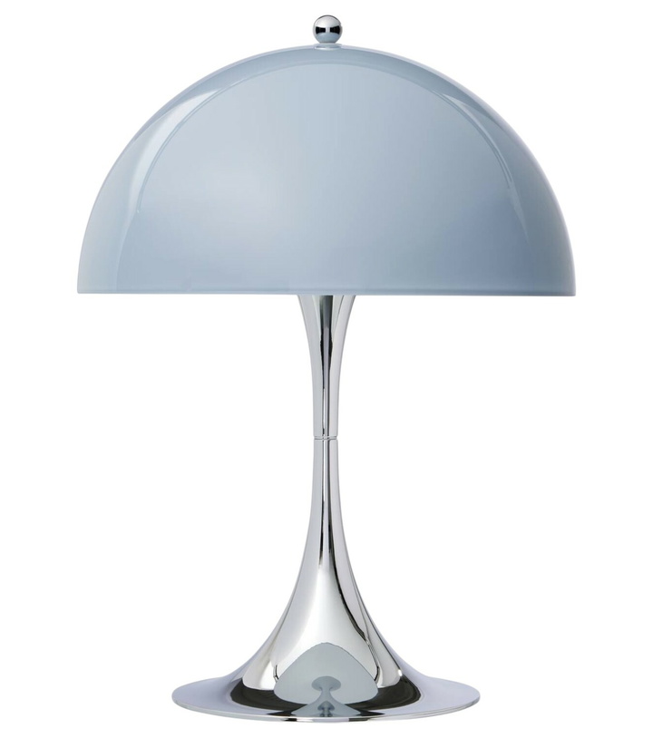 Photo: Louis Poulsen Panthella 250 table lamp by Verner Panton