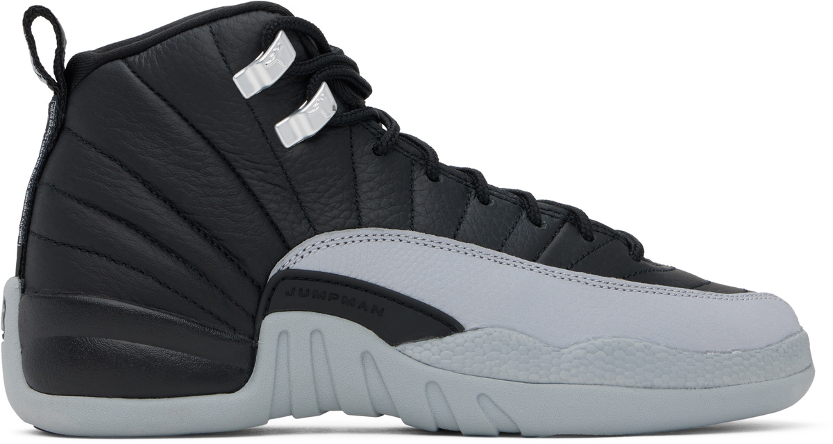 Jordan 12 black big kids best sale