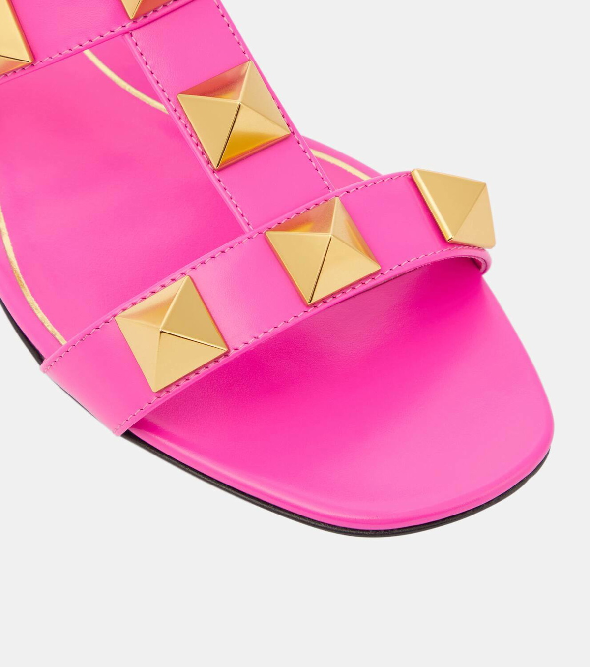 VIP【関税送料無料】希少 VALENTINO GARAVANI SUMMER SANDALS VIP【関税送料無料】希少 VALENTINO GARAVANI SUMMER SANDALS