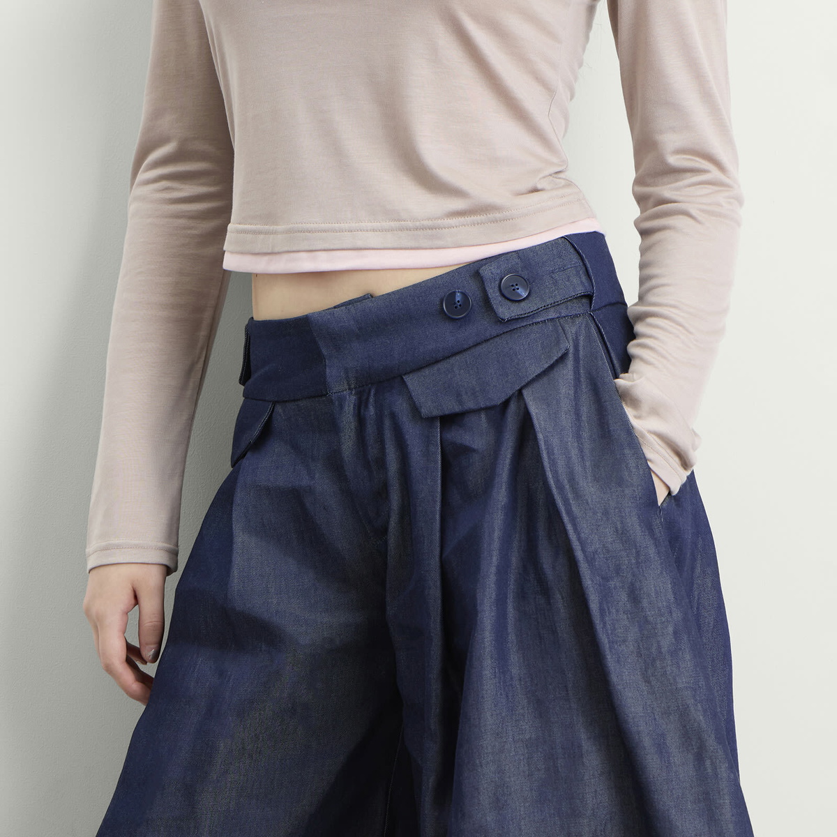 Peachy Den Women's Estelle Culottes in Denim
