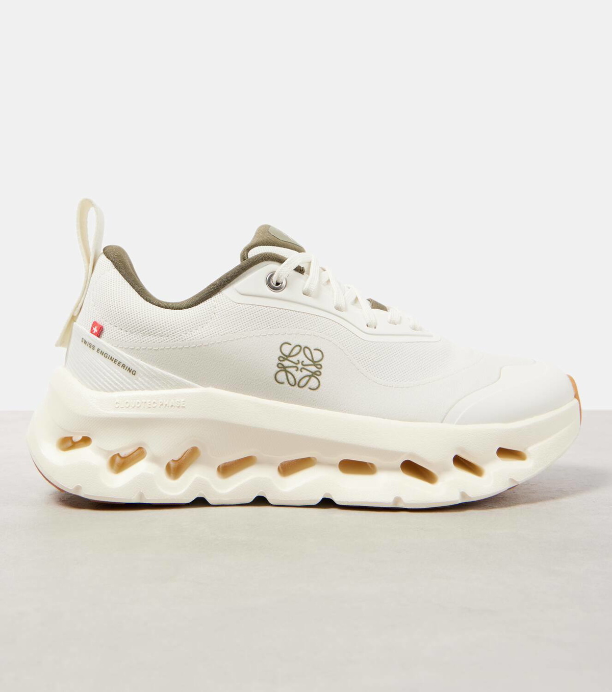 お見舞い Loewe x On Cloudtilt 2.0 running shoes Loewe 靴
