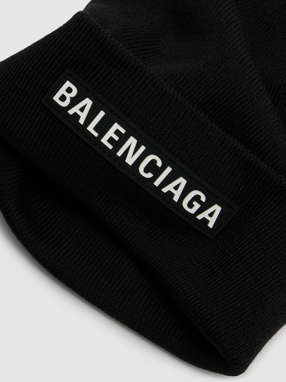 BEANIE HAT IN BEIGE WOOL AND FLEECE 399547