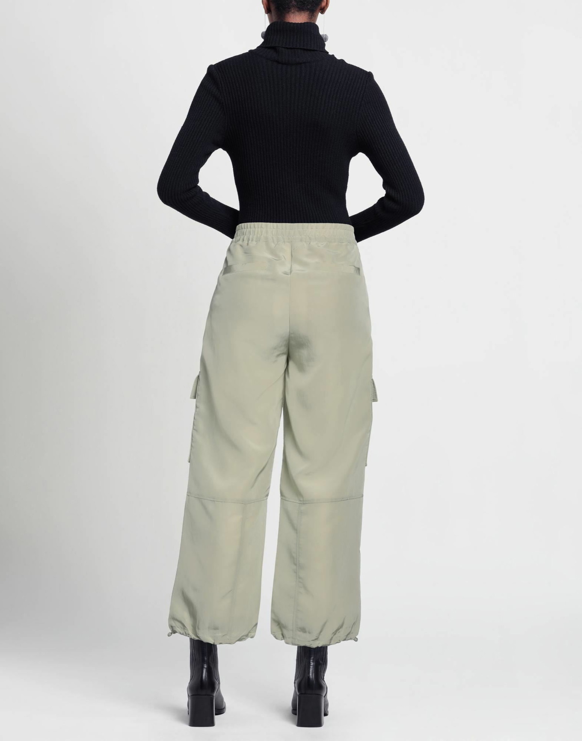 Rodebjer Womens Pants in Sage green