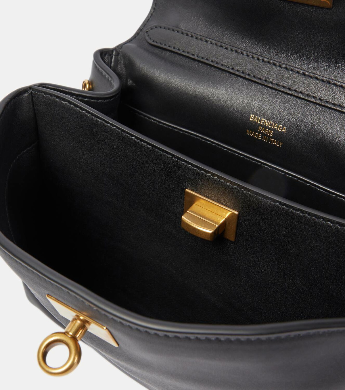 【関税＆送料込み】Balenciaga Dark Red Leather Rodeo Mini T Women's Rodeo Handbag Mini in Dark Burgundy | Balenciaga US