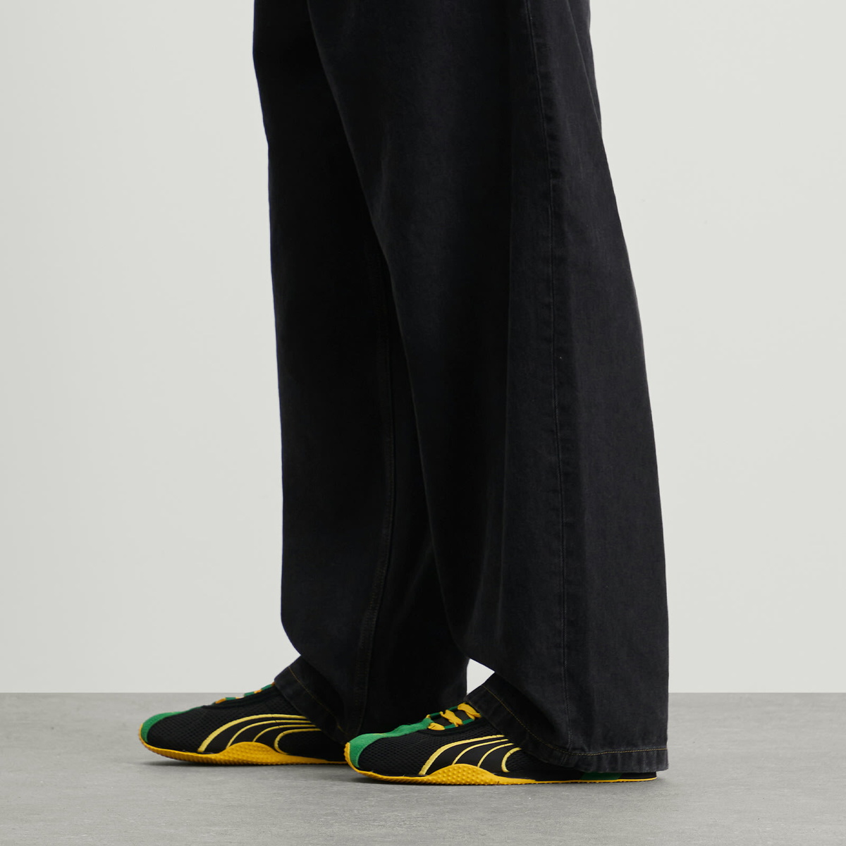 Puma H-Street Jamaica Sneaker in Black/Yellow Sizzle