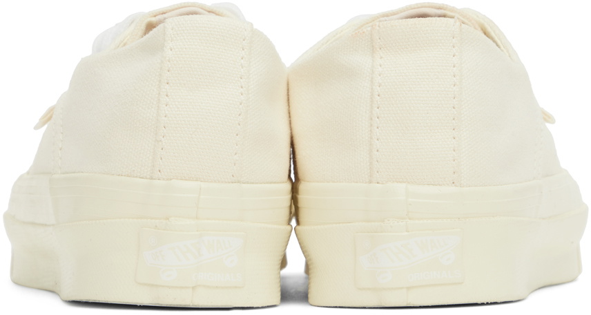 Stockholm (Surfboard) Club Off-White Vans Edition OG Lampin Sneakers