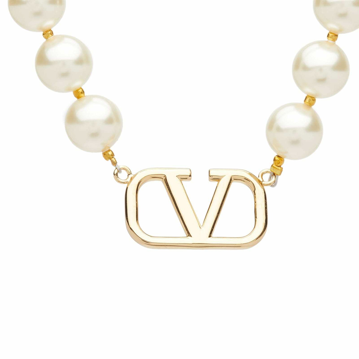 Valentino Garavani VLogo Pearl Necklace - Farfetch | Valentino garavani, Pearl  necklace, Pearls