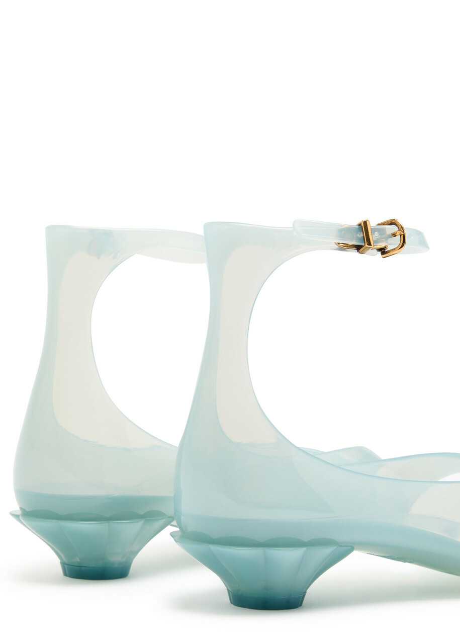 サンダル・ミュール Chloe Pastel Light-Blue Tpu Chloe Jelly Thong Sandals Chloé Jelly Thong Sandal In Rubber | italist