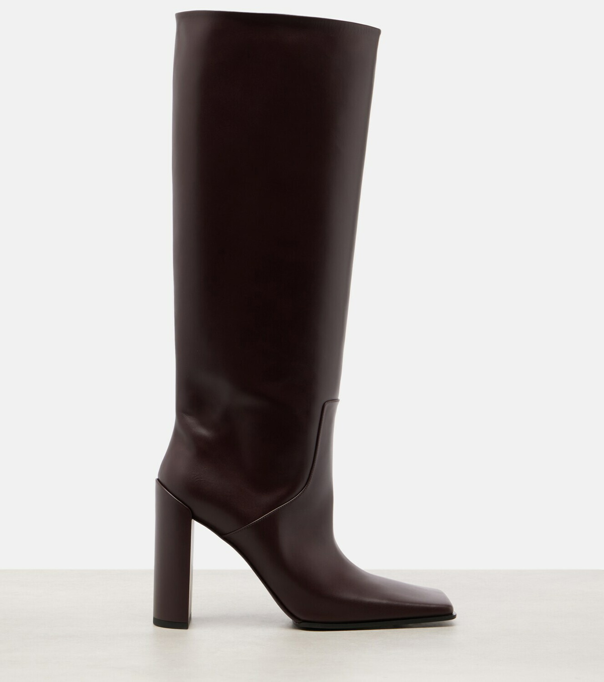 Alaïa 90 leather knee-high boots