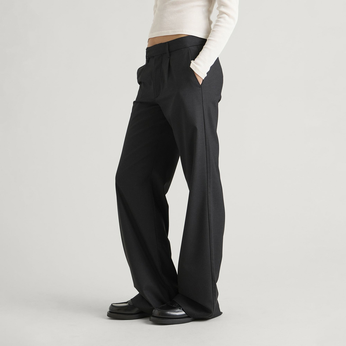 END. Women's Tailored Trouser in Black