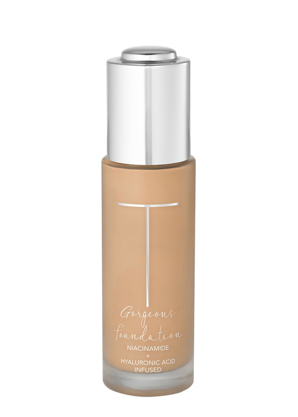 Photo: Trish Mcevoy Gorgeous Foundation - 5