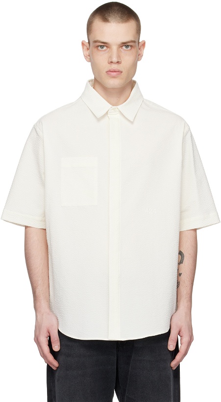 Photo: 424 Off-White Spread Collar Shirt