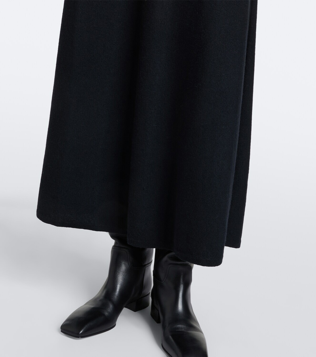 Lisa Yang Torie cashmere midi skirt