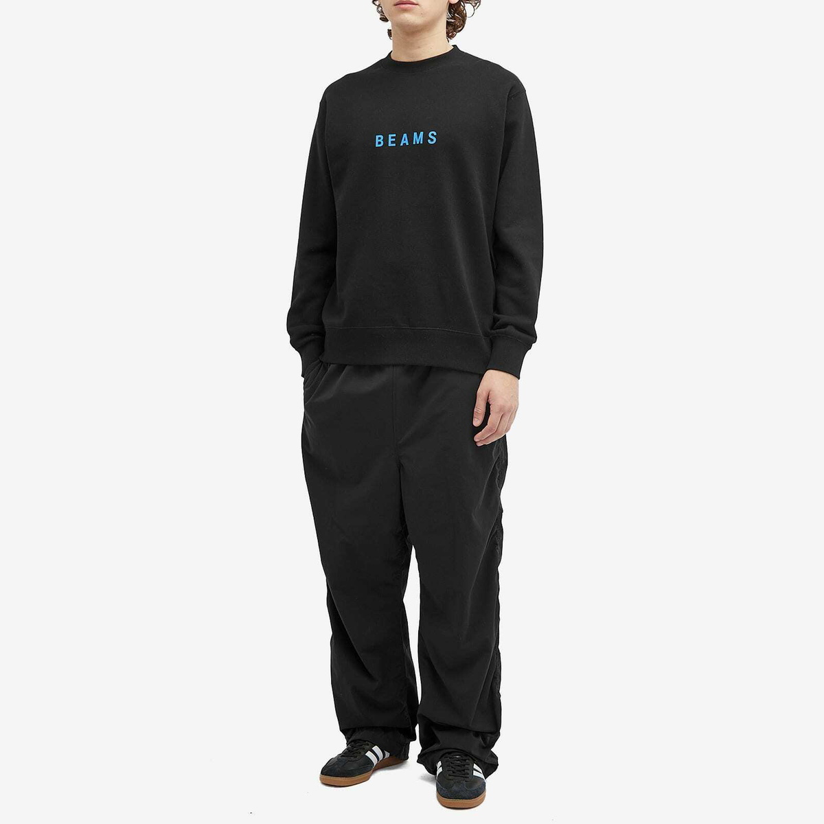BEAMS Men's Logo Crew Sweatshirt in Black