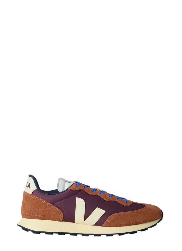 Photo: Veja Rio Branco II Sneakers