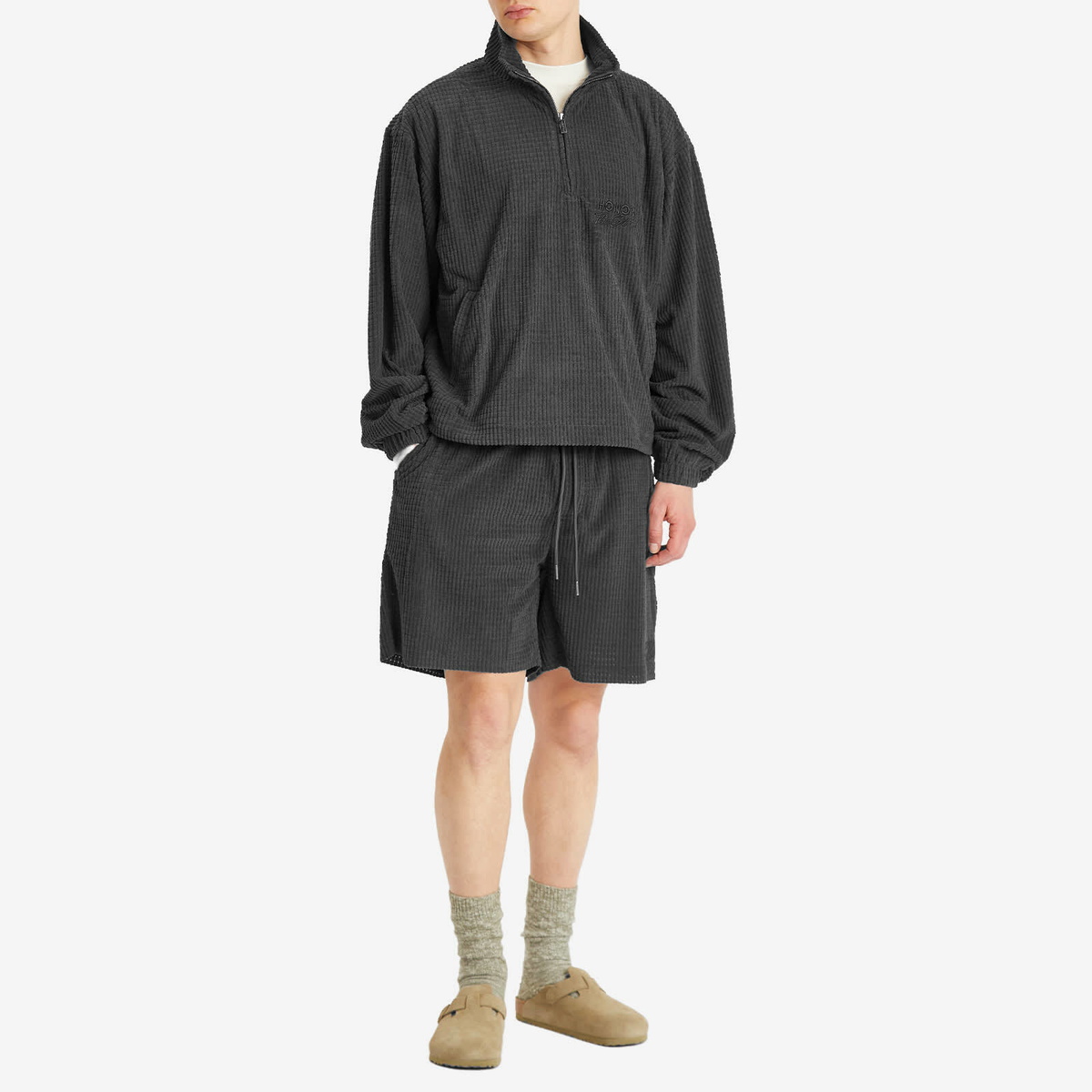 Honor the Gift Men's Textured Knit Short in Black