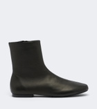 Souliers Martinez Molli leather ankle boots