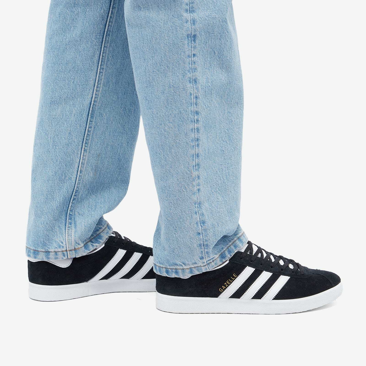 adidas gazelle silver green womens Adidas Gazelle Indoor Focoli black gum IH4772 – Sneaker Junkies
