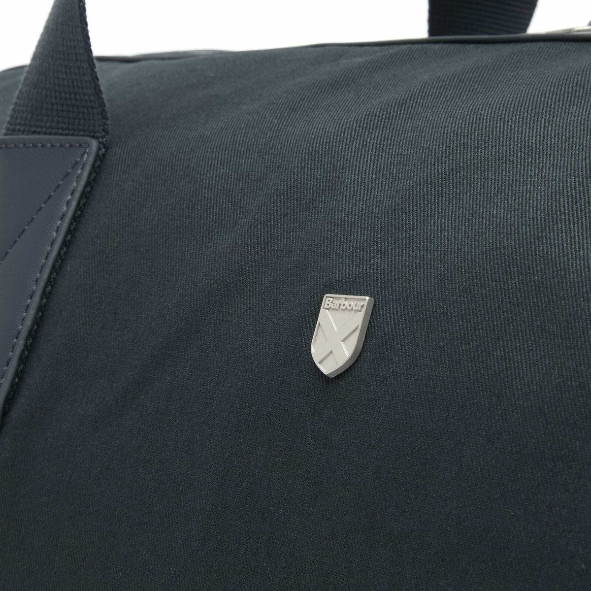 Barbour Men's Cascade City Holdall Bag in Navy 